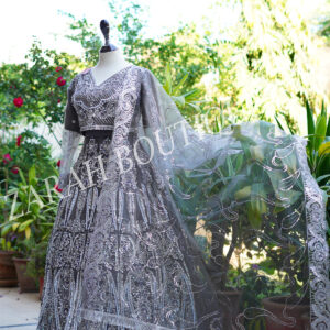 Metallic Elegance- Moon-2832